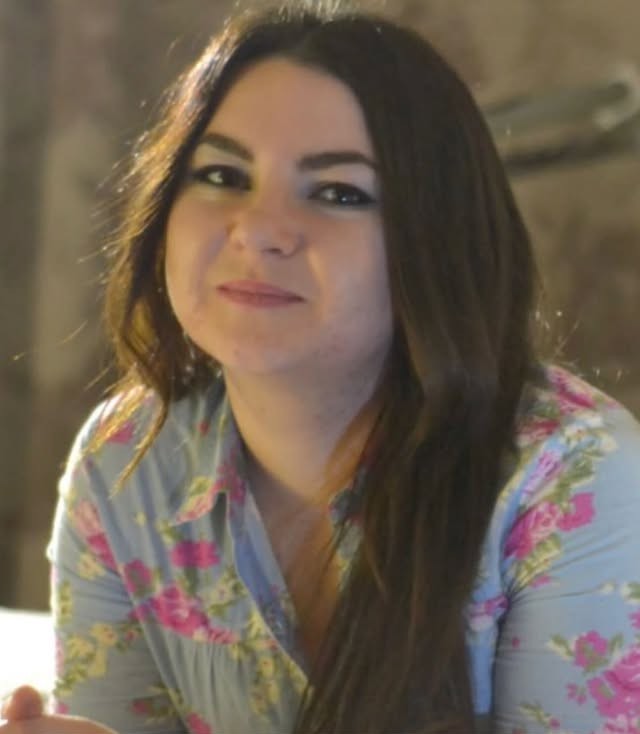 Anastasia dönüşümden önce — beden ve duruş