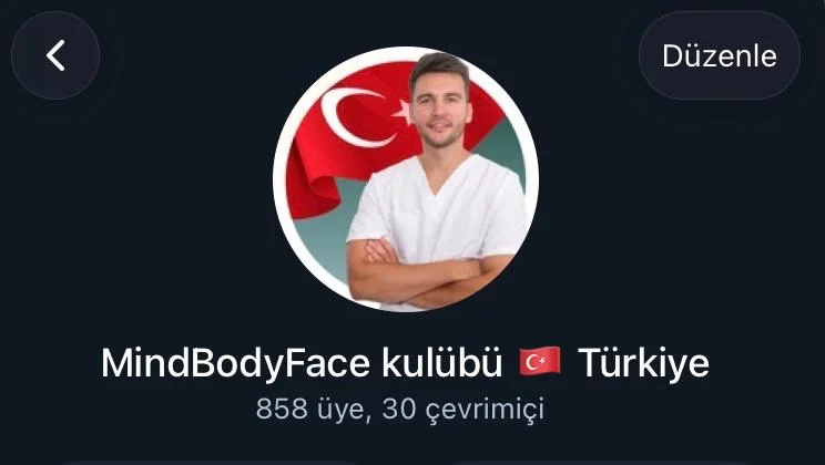 Küratörlü kulüp sohbeti